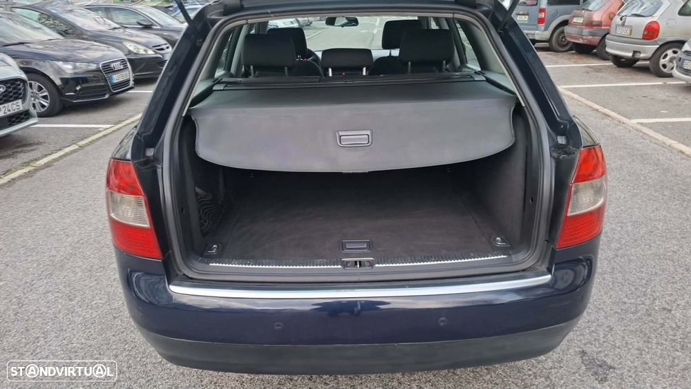 Audi A4 Avant 1.9 TDI m6 Exclusive - 7