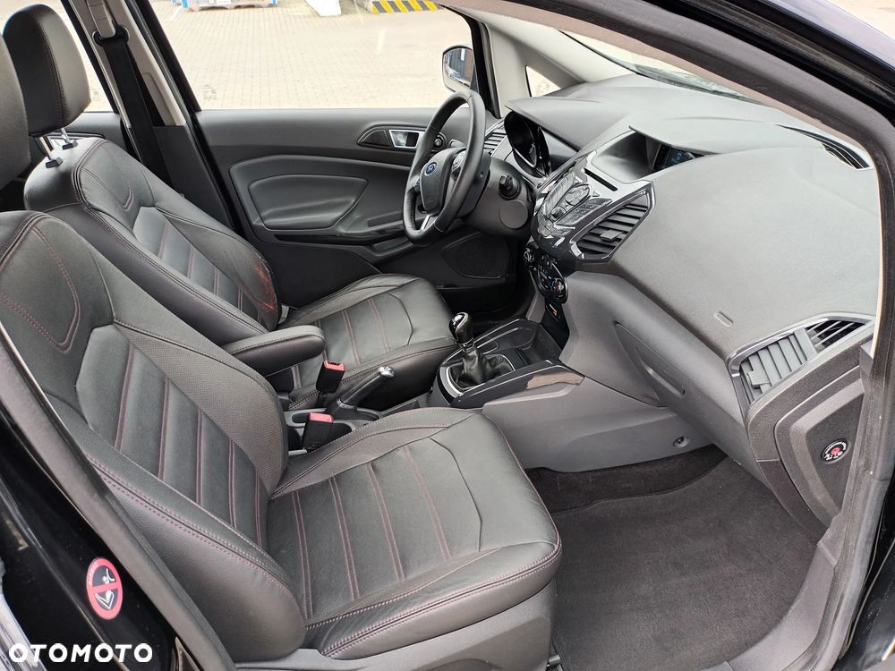 Ford EcoSport - 11