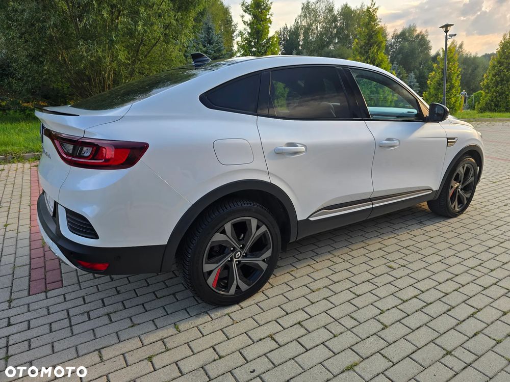 Renault Arkana TCe Mild Hybrid 160 EDC R.S LINE - 13