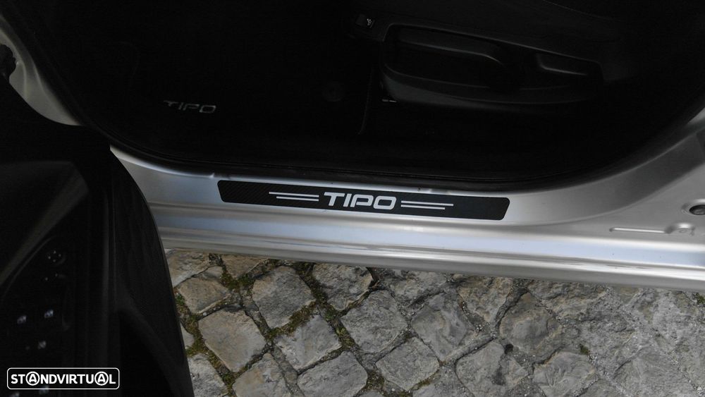 Fiat Tipo Station Wagon 1.3 M-Jet Easy - 31