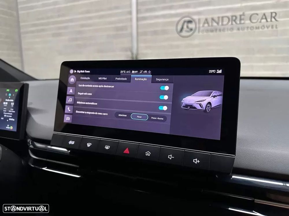 MG MG4 77 kWh Extended Range Luxury - 32