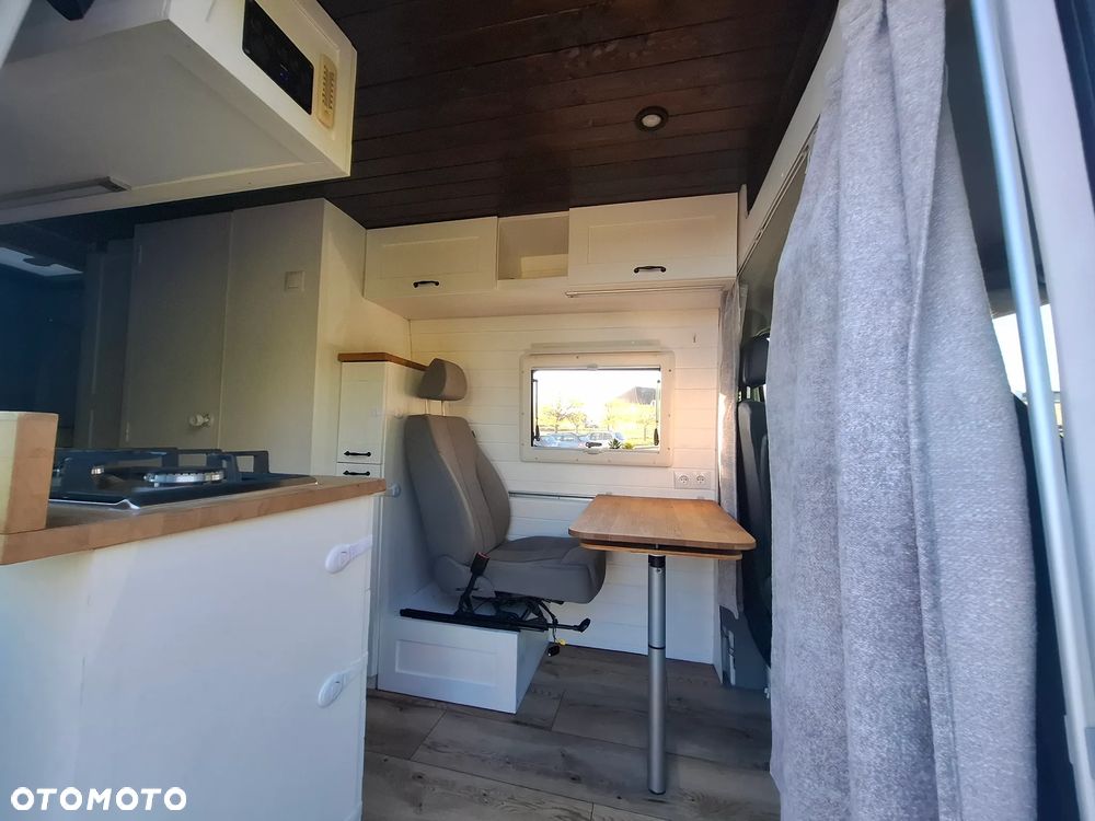 Volkswagen CRAFTER - 6
