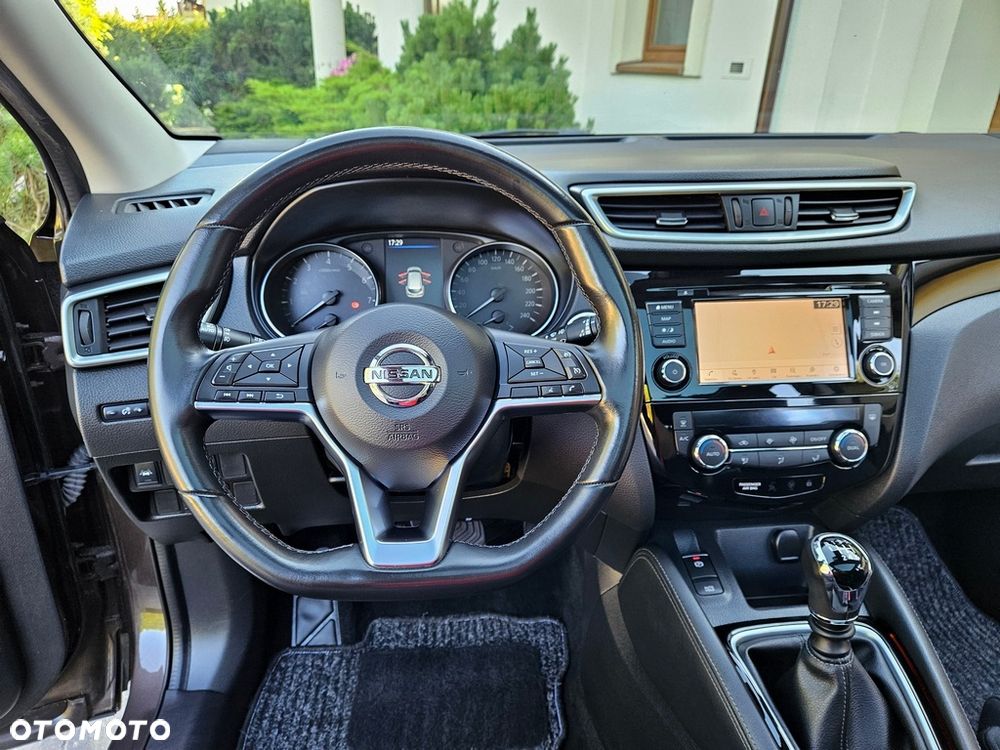 Nissan Qashqai - 16