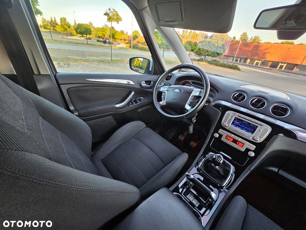 Ford S-Max 2.0 TDCi Titanium - 17