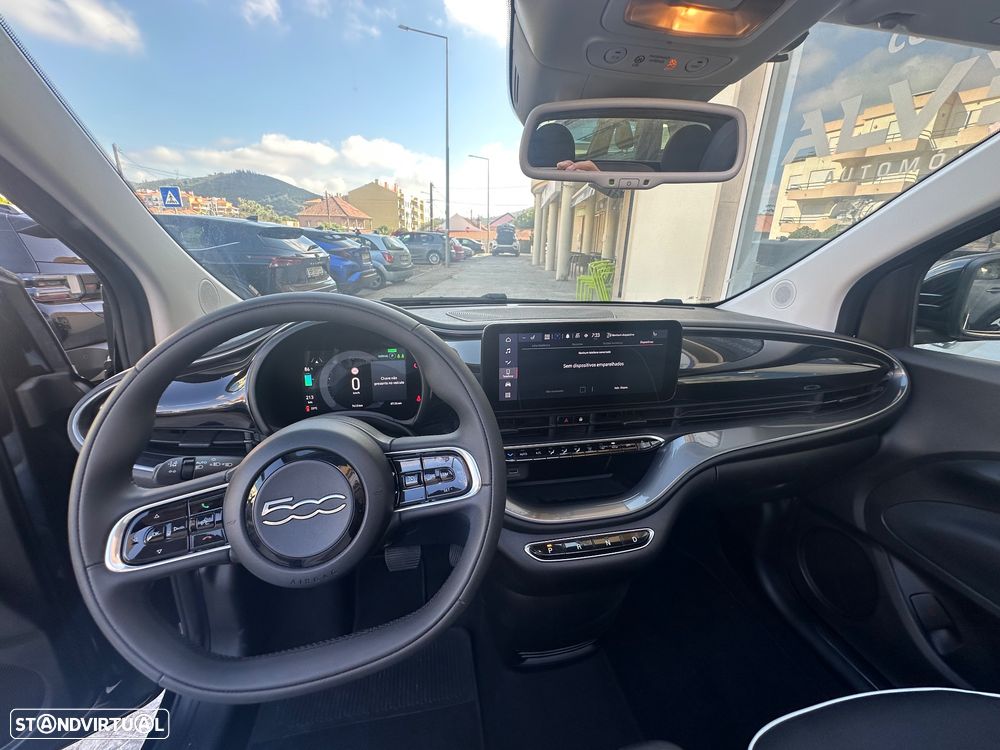 Fiat 500e C Icon - 12