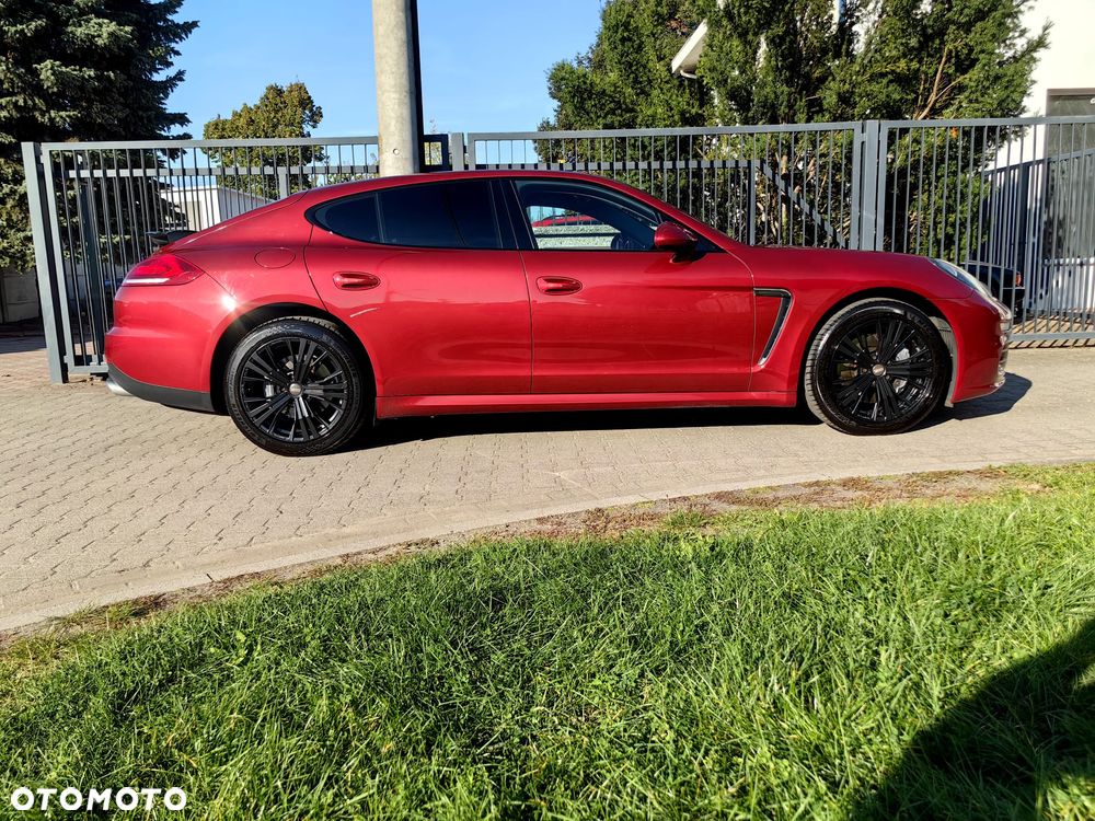 Porsche Panamera - 22