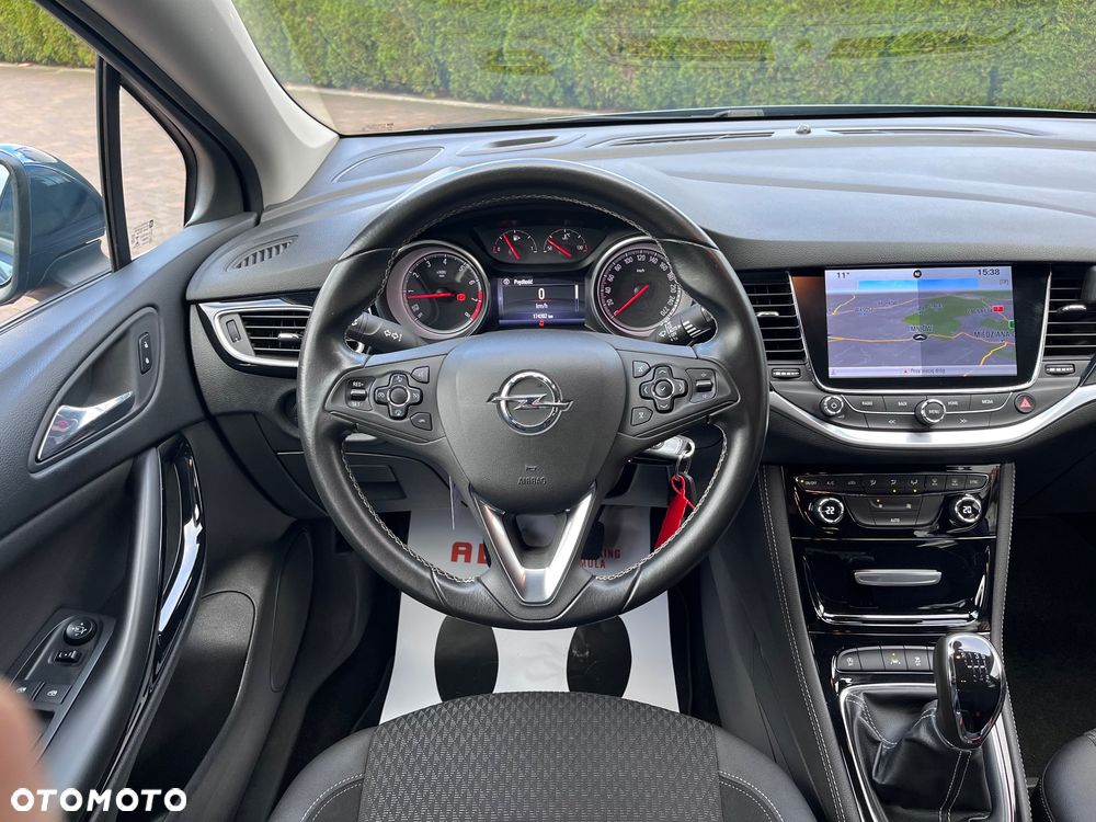 Opel Astra - 10
