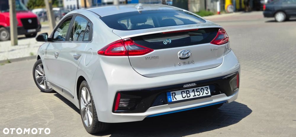 Hyundai IONIQ 1.6 GDI Premium - 13