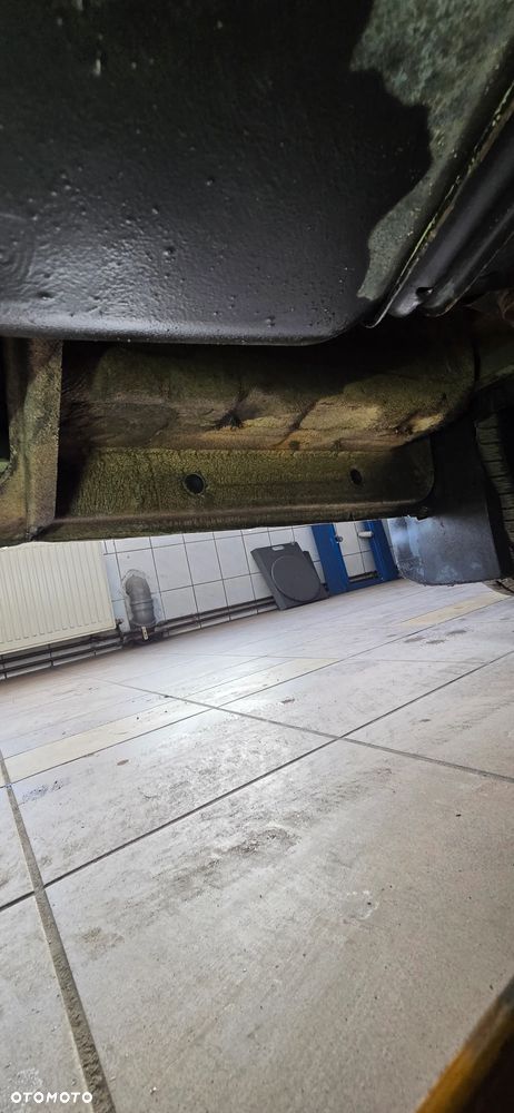 Mercedes-Benz Sprinter - 11