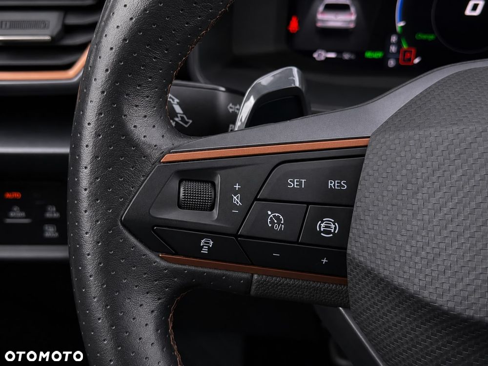 Cupra Formentor 1.4 e-Hybrid DSG Priority - 24
