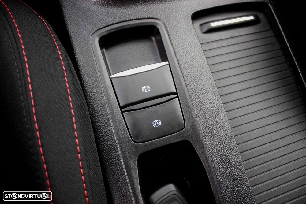 Ford Focus SW 1.5 TDCi EcoBlue ST-Line - 22