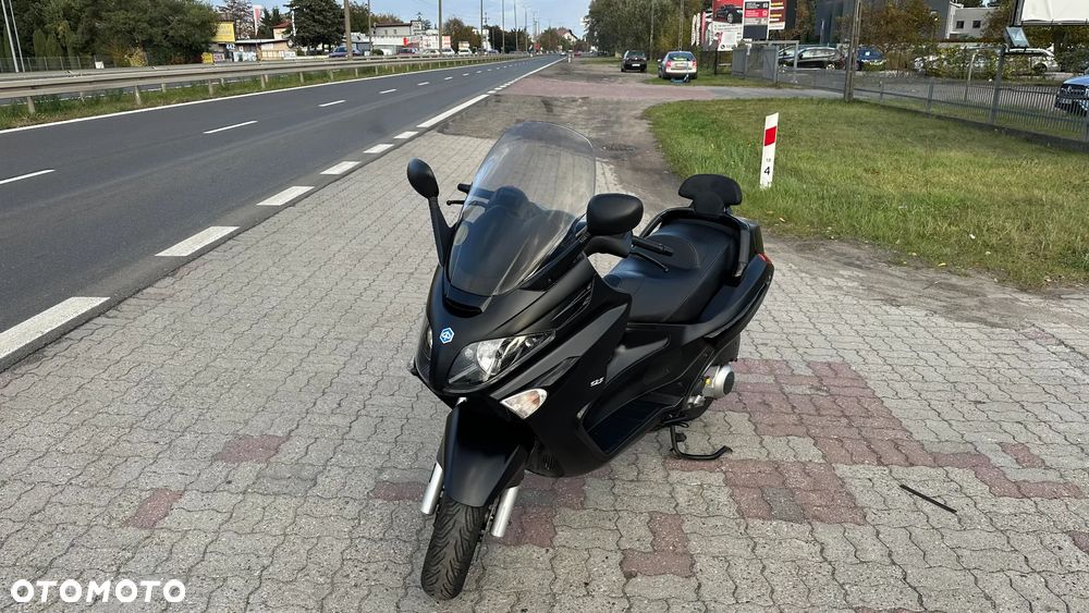 Piaggio Xevo - 4