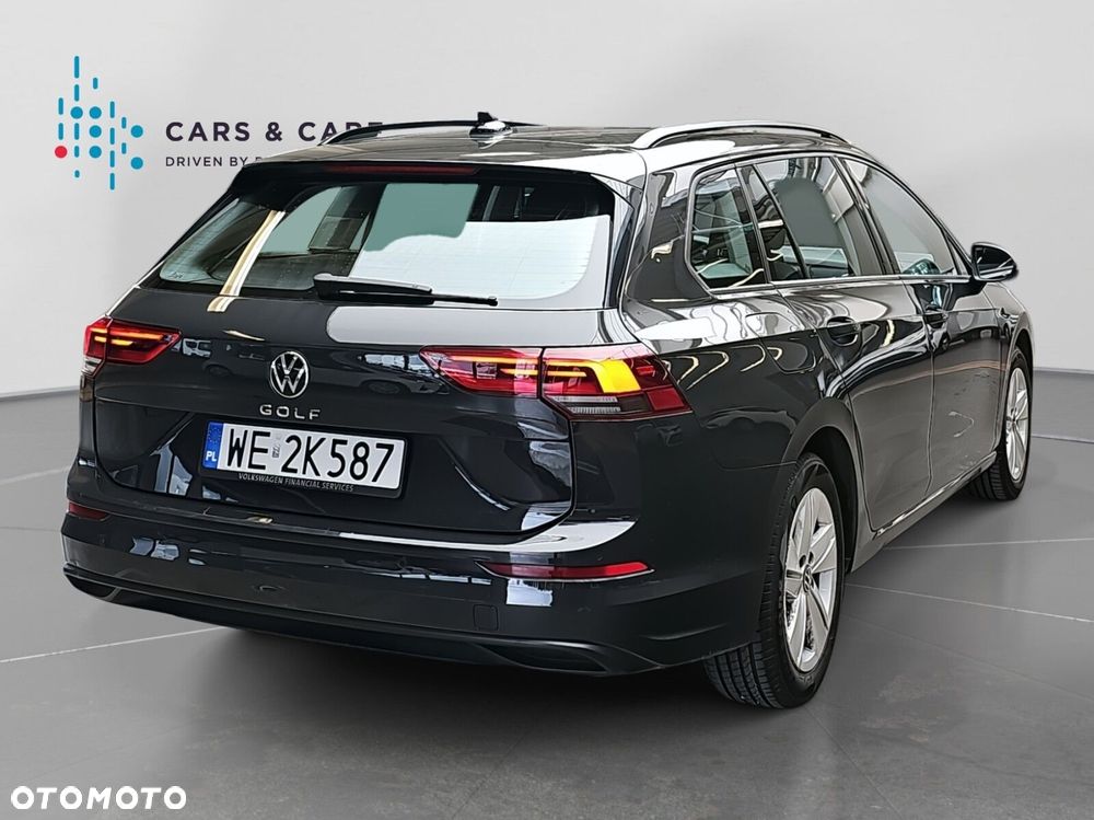 Volkswagen Golf VIII 2.0 TDI Life - 6