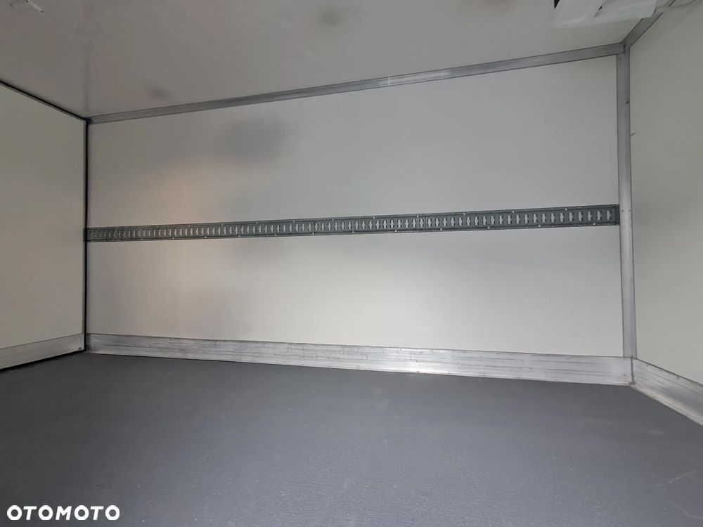 Iveco 50C18 Automat Chłodnia ZANOTTI  Winda 1 TONA Salon Polska - 10