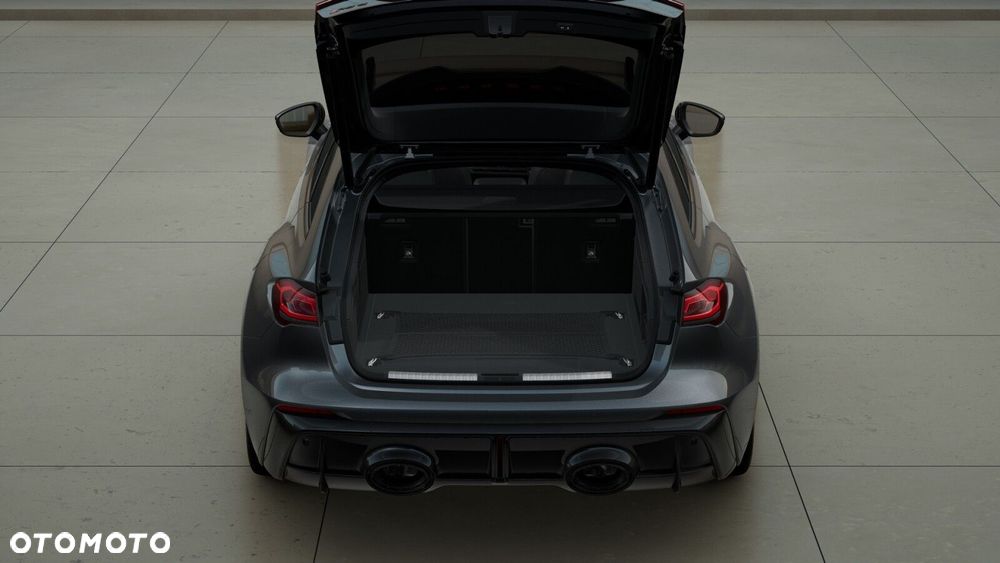 Audi RS5 Avant - 6