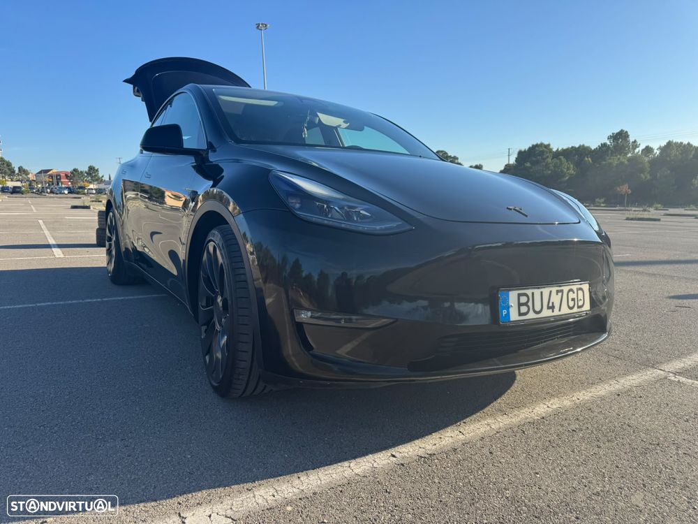 Tesla Model Y Performance Dual Motor AWD - 49