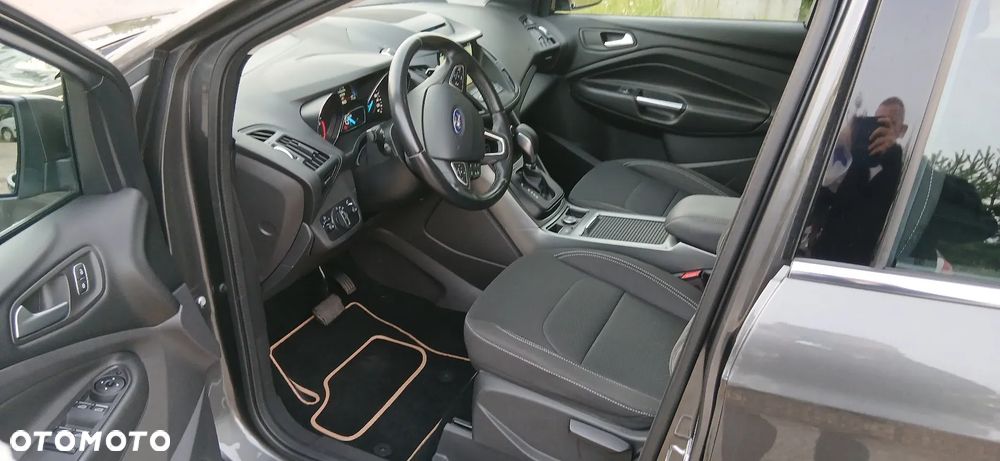 Ford Kuga 2.0 TDCi FWD Trend - 25