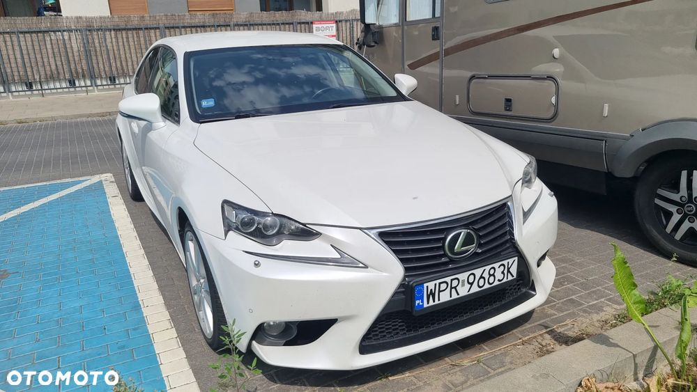 Lexus IS 250 Elegance - 16