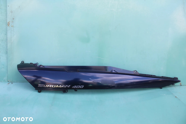 Suzuki Burgman AN 400 K3 K4 K5 K6 bok boczek tył tylny ogon prawy