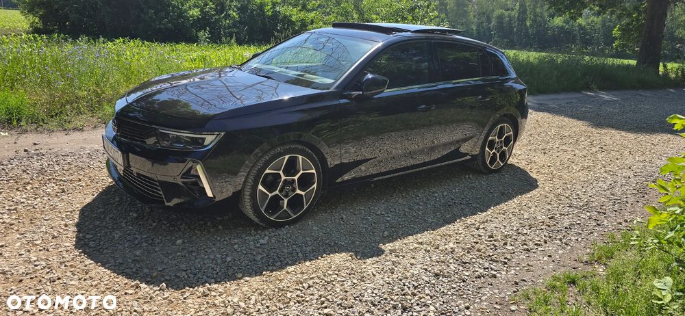 Opel Astra 1.2 T Ultimate S&S - 2