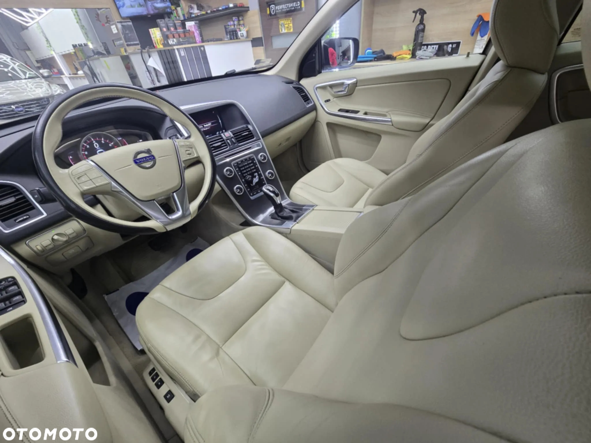 Volvo XC 60 T5 Drive-E Summum - 9