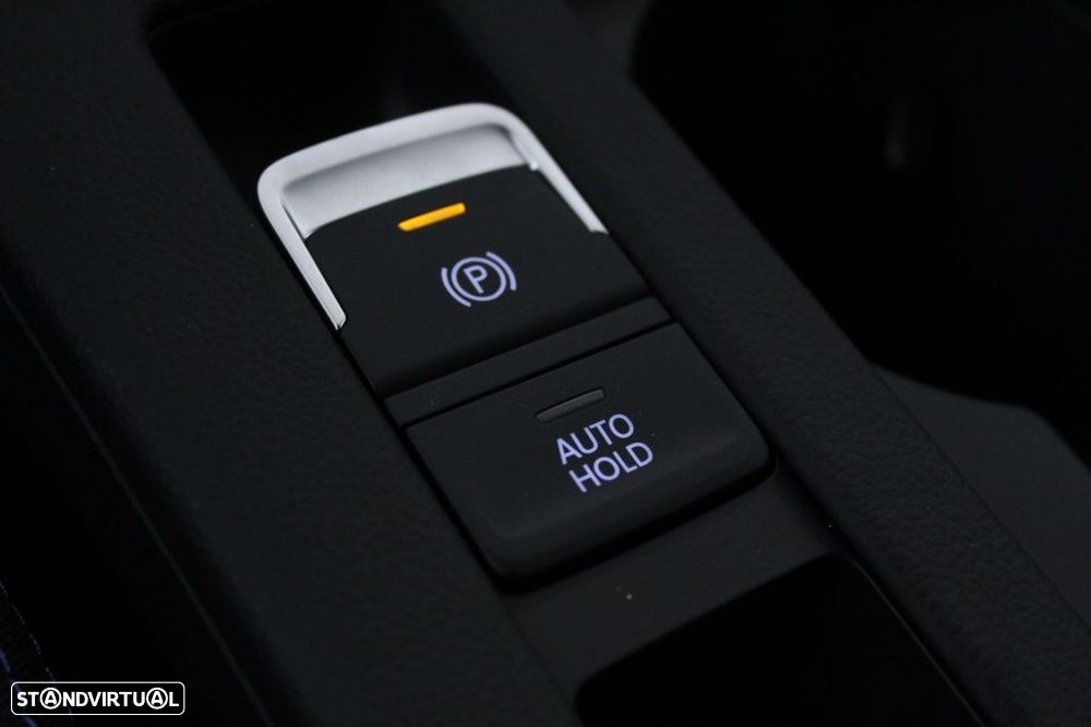 VW Passat 1.4 TSI GTE Plug-in - 33