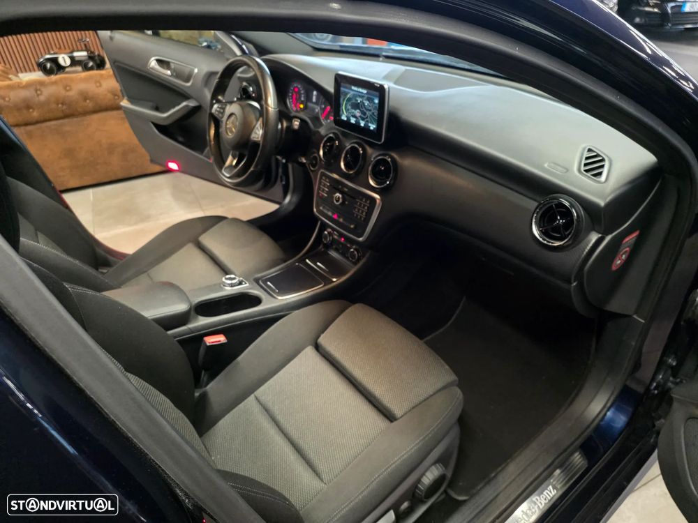 Mercedes-Benz A 180 CDI BE Urban - 4