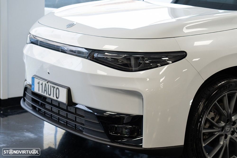 Leapmotor C10 28.4 kWh REEV Design - 2