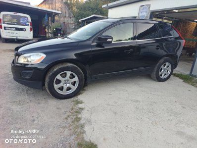 Volvo XC 60 D5 AWD Momentum - 2