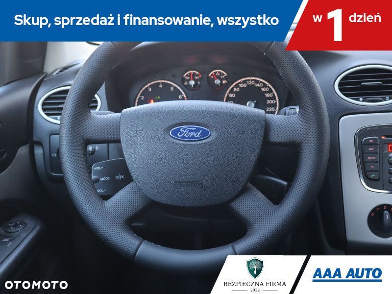 Ford Focus - 17