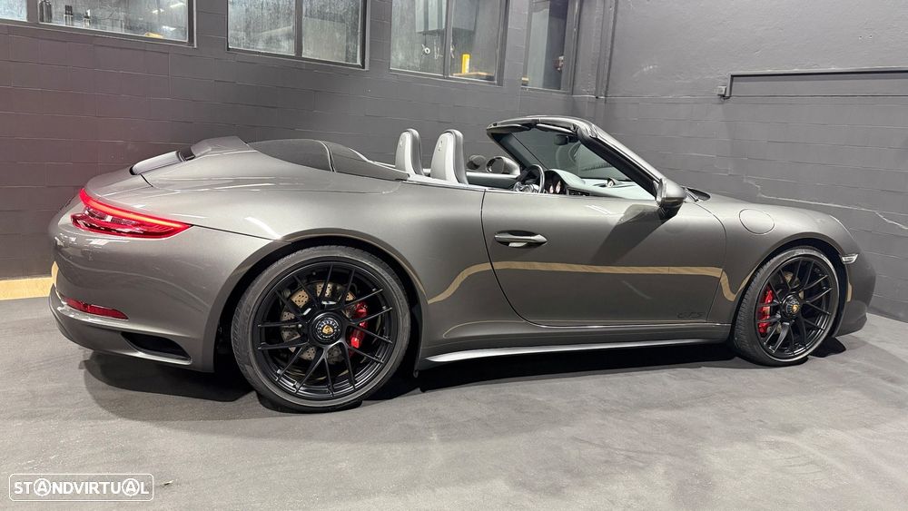 Porsche 911 (991) Carrera 4 GTS PDK - 20