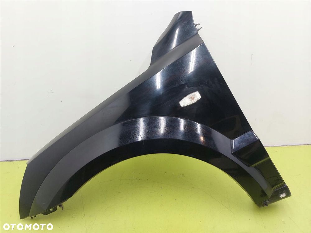 Błotnik przedni lewy KIA SORENTO I 2002-2007 PRZED LIFT CZARNY EB/V9 - 1