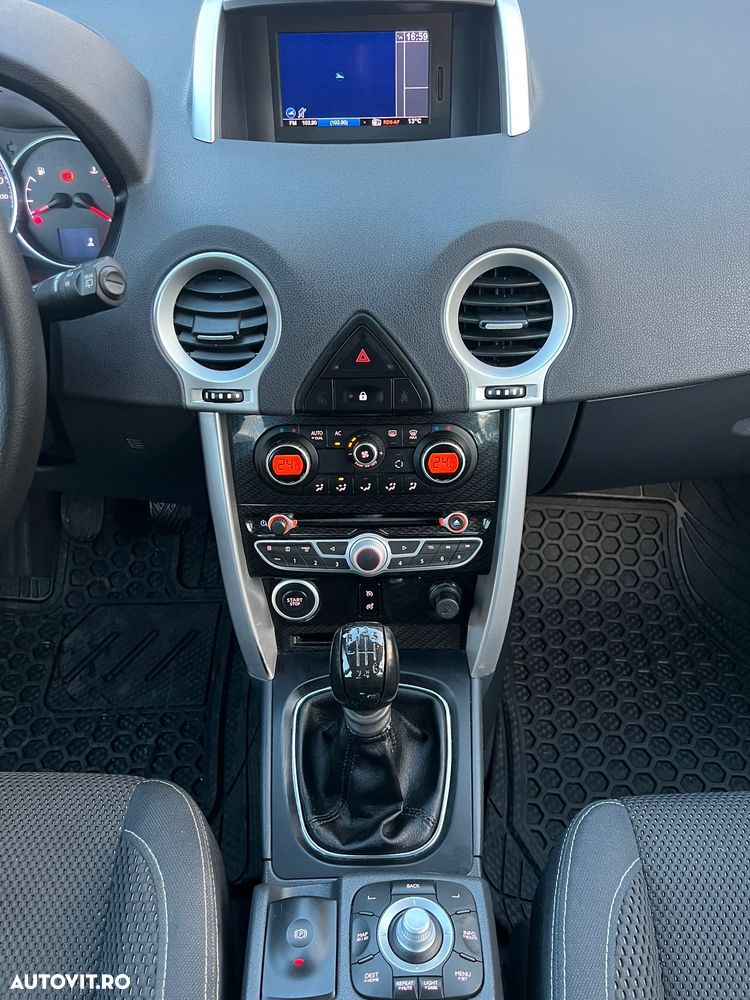 Renault Koleos dCi 150 FAP 4x4 Bose Edition - 16