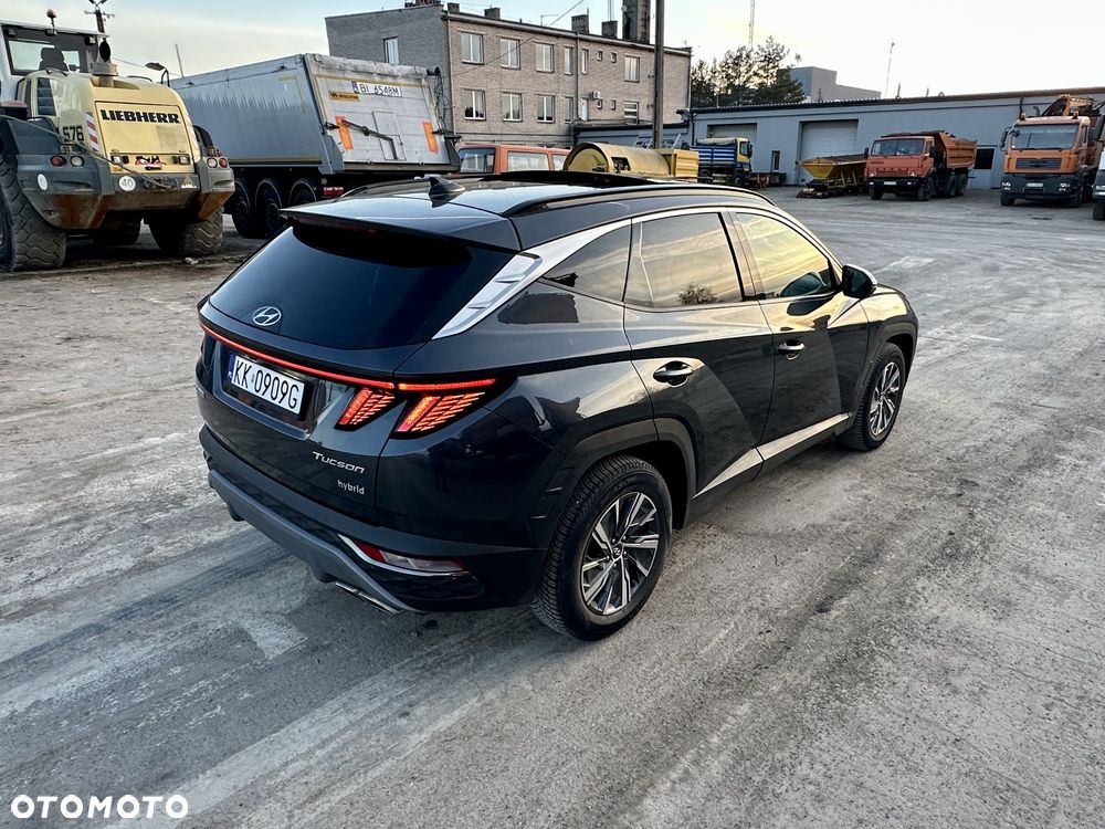 Hyundai Tucson 1.6 T-GDi HEV Executive 2WD - 3