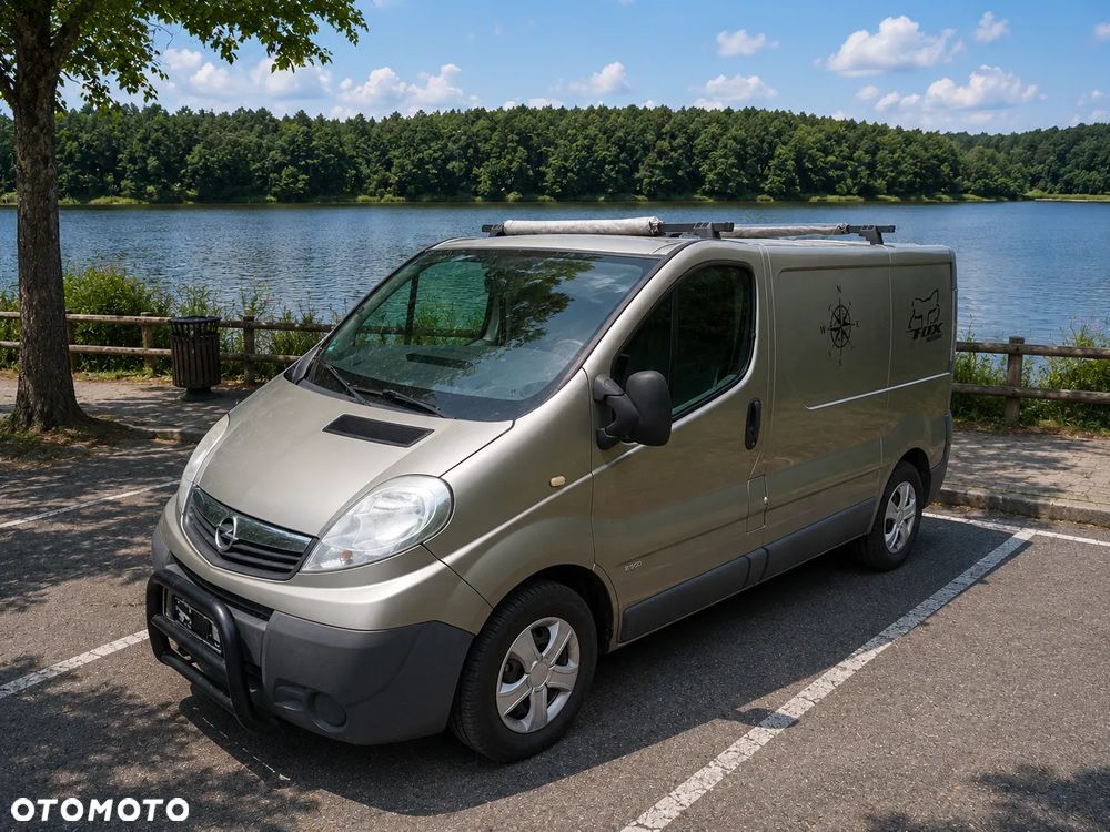 Opel Vivaro - 1