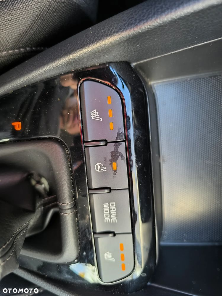Kia Stonic 1.0 T-GDI L DCT - 21