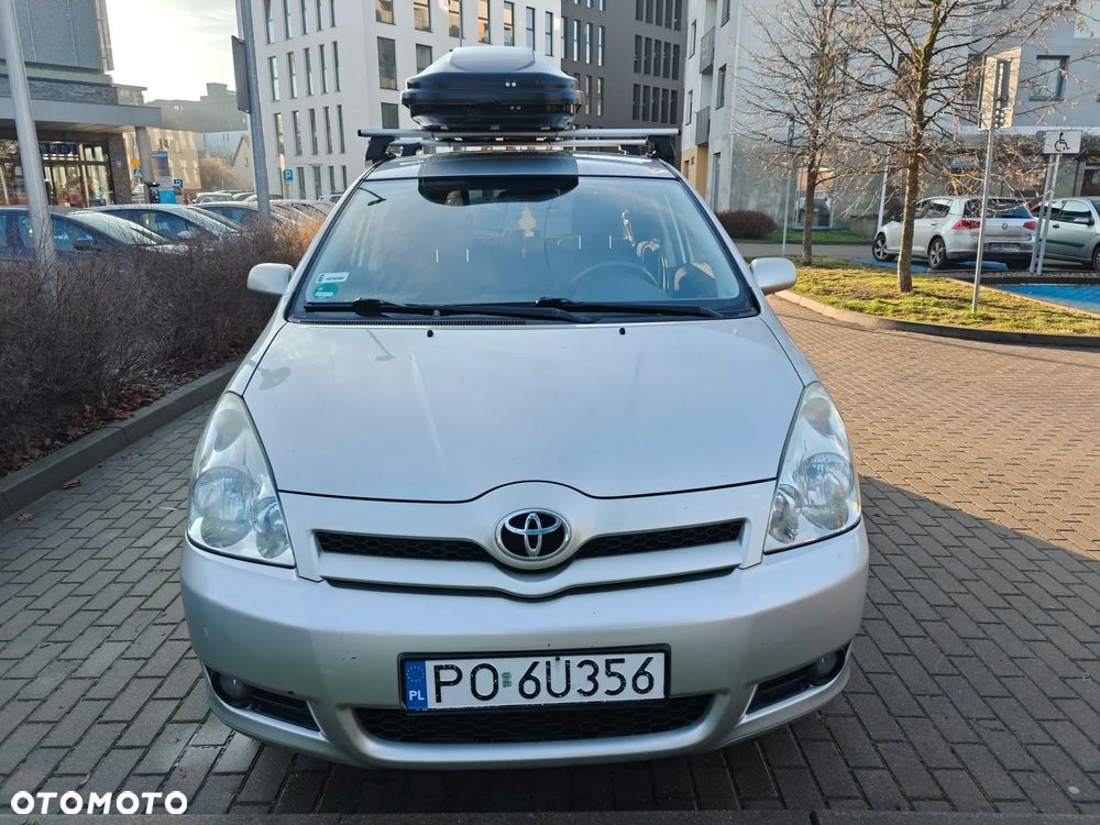 Toyota Corolla Verso 1.8 Sol + 7os - 4