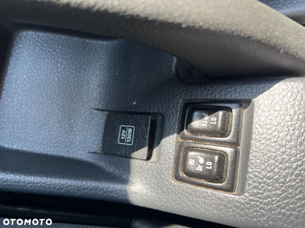 Suzuki Liana 1.6 Comfort - 23