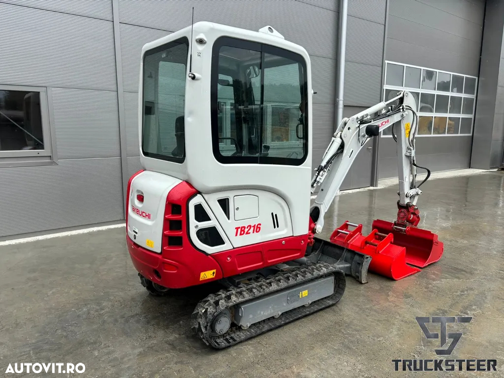 Takeuchi TB216 - 4
