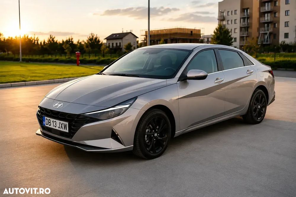 HYUNDAI Elantra 2022