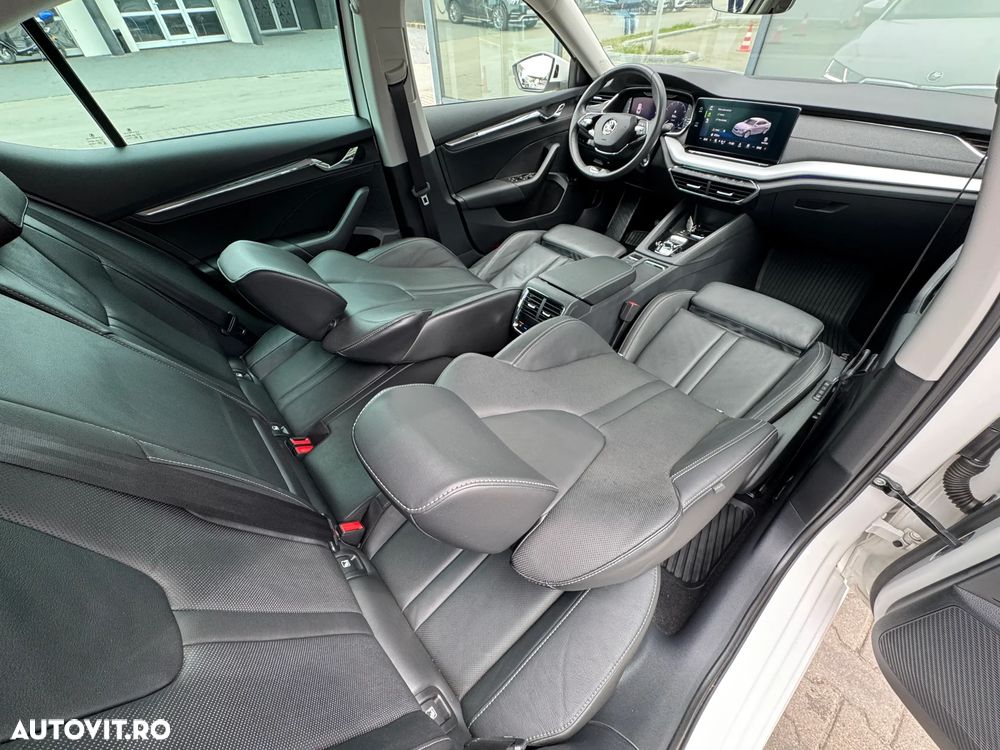 Skoda Octavia 2.0 TDI STYLE DSG - 10