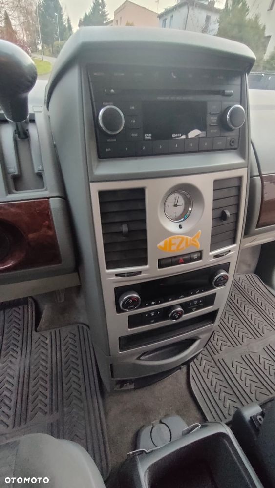 Chrysler Grand Voyager 2.8 CRD LX - 15