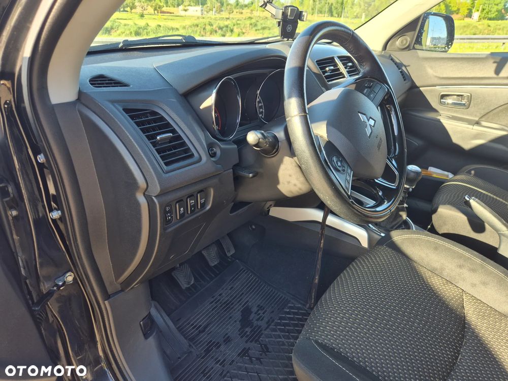 Mitsubishi ASX 1.8 DID Invite 4WD AS&G - 11