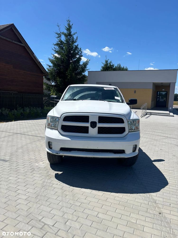 Dodge RAM 1500 5.7 4x4 - 17