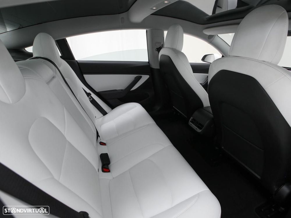 Tesla Model 3 AWD Dual Motor Performance - 11