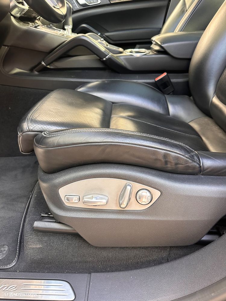 Porsche Cayenne Platinum Edition - 17