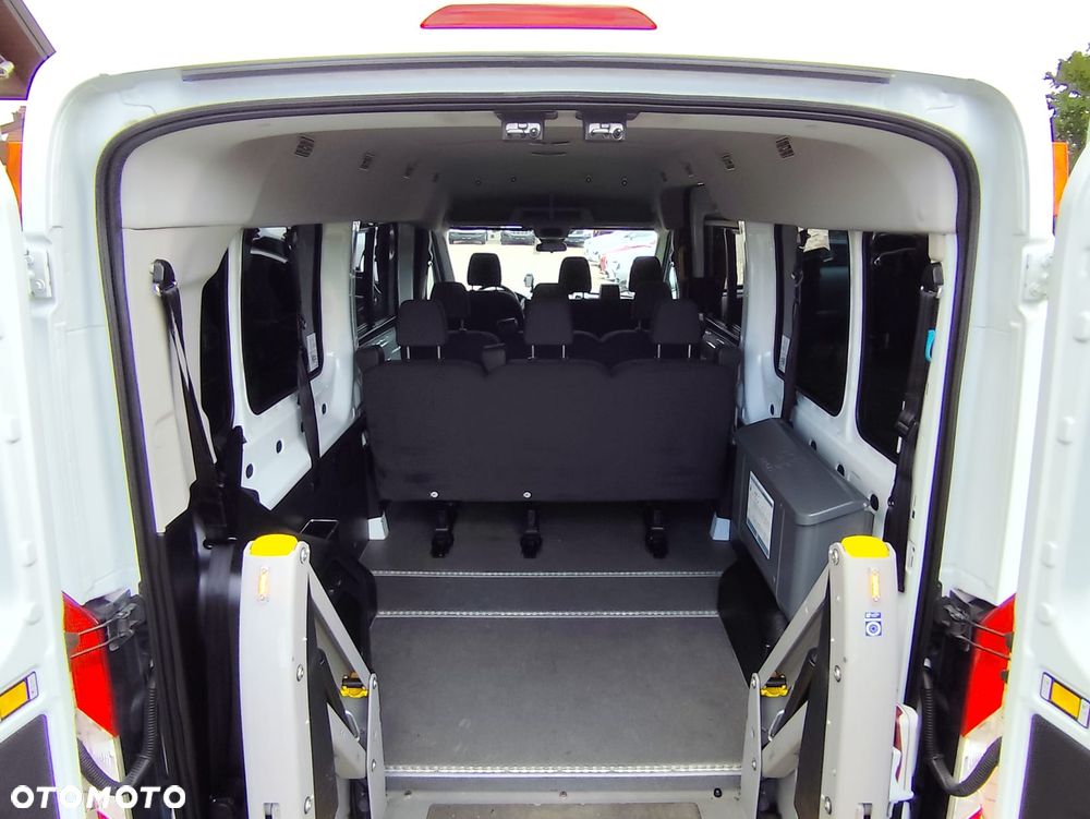 Ford Transit - 21