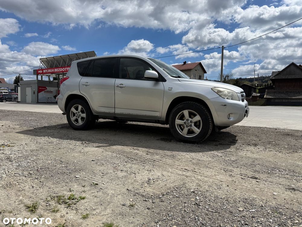 Toyota RAV4 2.2 D-4D Luna - 15