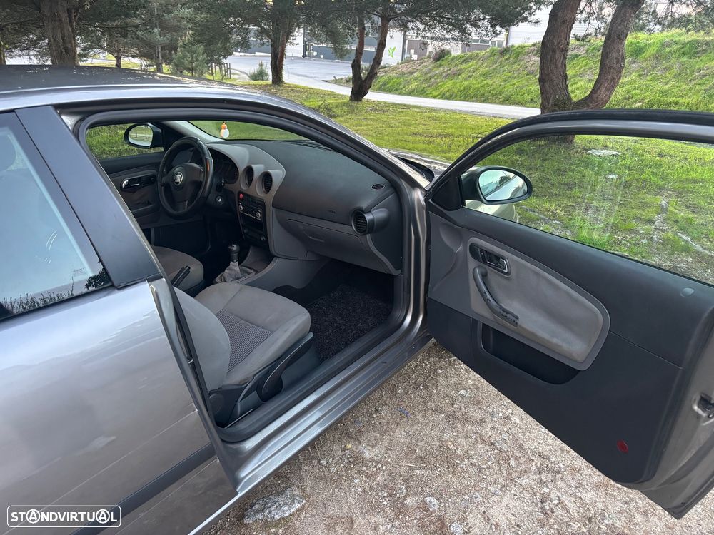 SEAT Ibiza - 2
