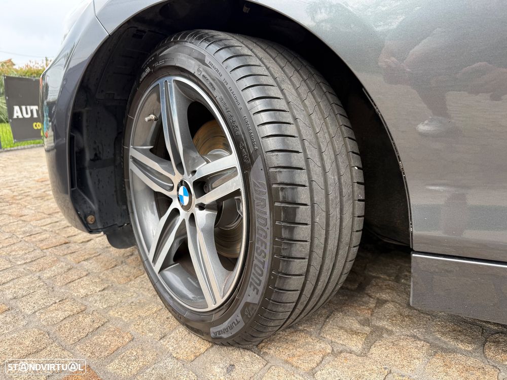 BMW 220 d Sport Line - 14